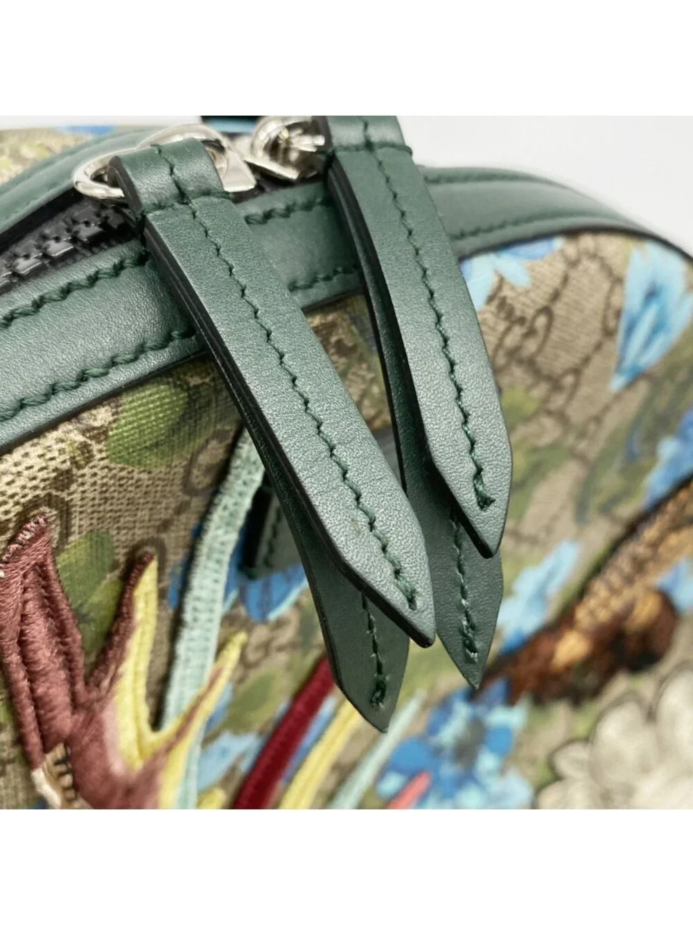 Gucci Backpack GG Supreme Bird Embroidery Beige Multicolor Silver